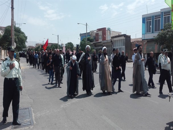 سرایان سیاه پوش غم شهادت حضرت امام جعفر صادق (ع) شد