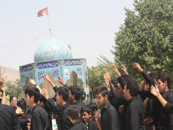 کوهبنان در غم شهادت صادق آل محمد(ص) به سوگ نشست/ تصاویر