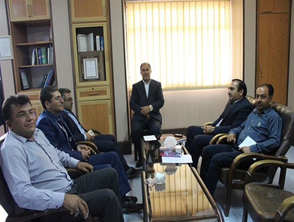 بازدید مدیر کل بنیاد مسکن فارس از سپیدان