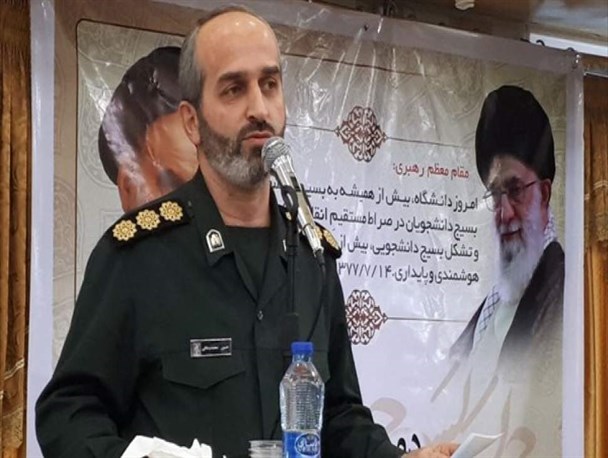 خیلی‌ها امروز برای بسیج مانع‌تراشی می‌کنند/دشمن دنبال ایجاد نافرمانی مدنی در جامعه است