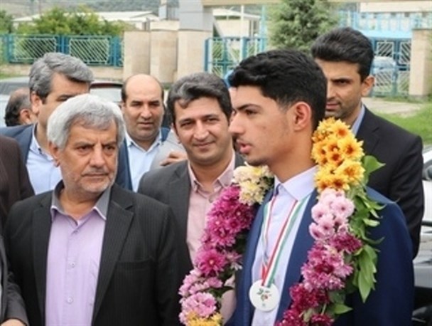 توسعه بیوتکنولوژی کشور را در حوزه های بنیادین پزشکی خودکفا می کند