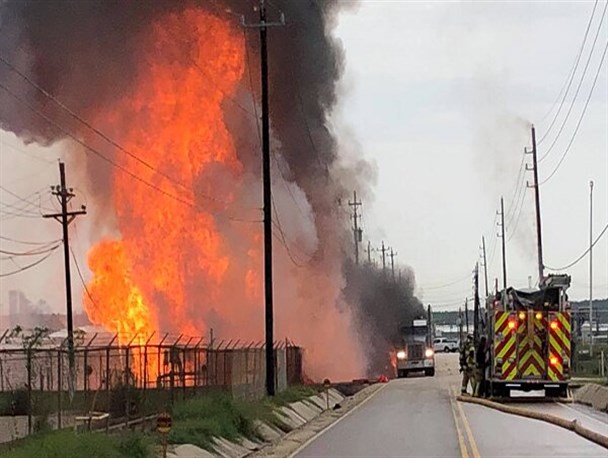 وقوع انفجار مهیب در تاسیسات گاز طبیعی ایالت تگزاس آمریکا