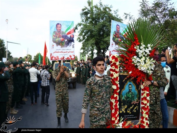 پدر شهید علیخانی: تو دیگر فرزند من نیستی، پسر این کشوری