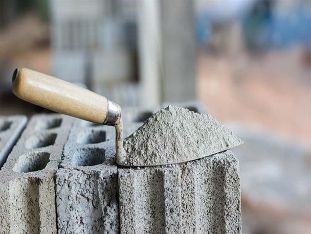 سهمیه‌بندی سیمان در بازار وجود ندارد/ عرضه ۶ هزار تن سیمان خارج از بورس
