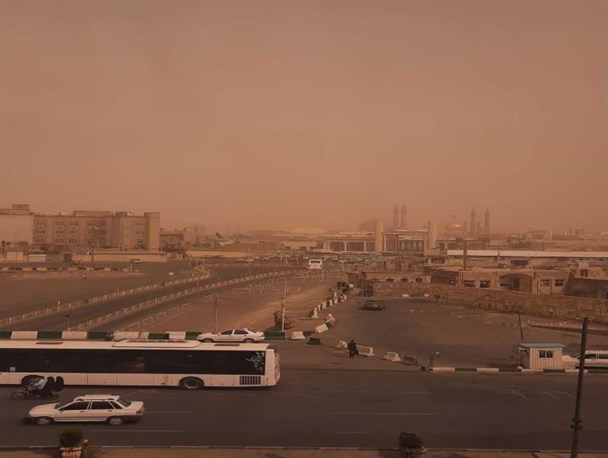 تصاویری از شدت آلودگی هوای قم