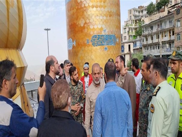 سیل امامزاده داوود؛ بک‌گراند عکس خدمت مسئولان/ حضور میدانی در خدمت رسانی را باید از وزیر کشور یادگرفت