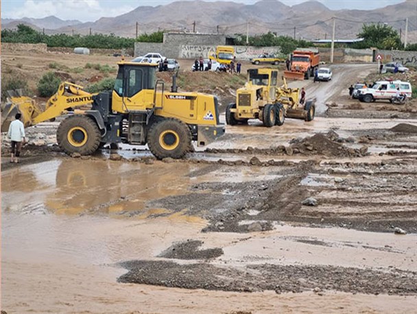 تمامی محورهای مواصلاتی استان یزد باز است