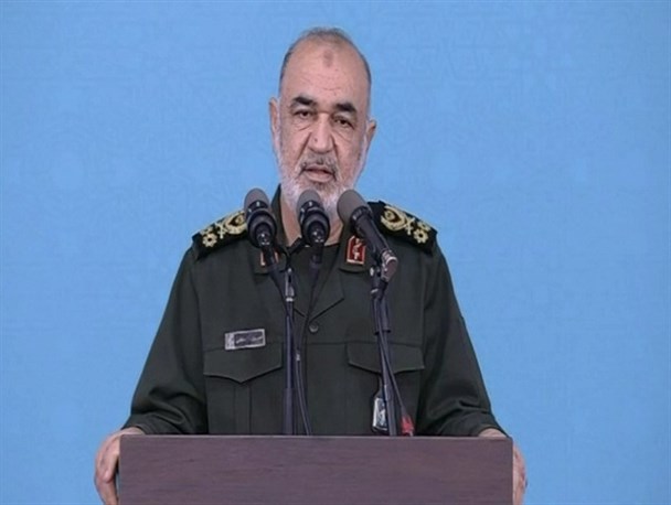 مساحت سیاسی آمریکا در حال عقب‌رفت و شکست است