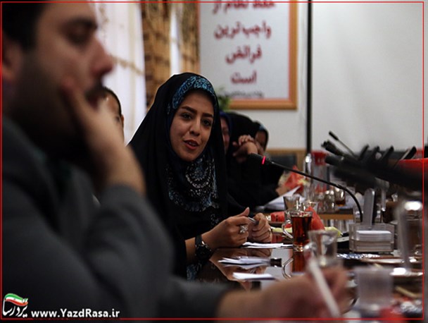 از ترین های یزد از زبان «مدیر کل» تا نماینده شدن رسانه های نه چندان مطرح با پشتیبانی استانداری!