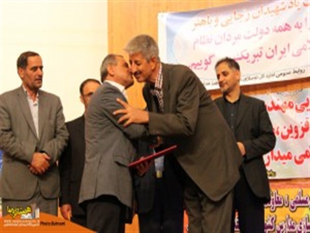 خداحافظی مدیر موفق نوسازی استان قزوین/خداقوت آقای حیدری+عکس