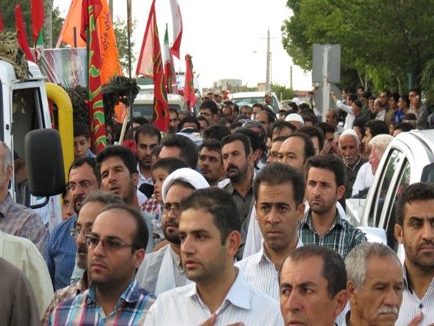 دیواندره میزبان قدمگاه لاله های خونین کفن شد/تشییع پیکر مطر 17 شهید در میان سیل عظیم مشتاقان+تصاویر