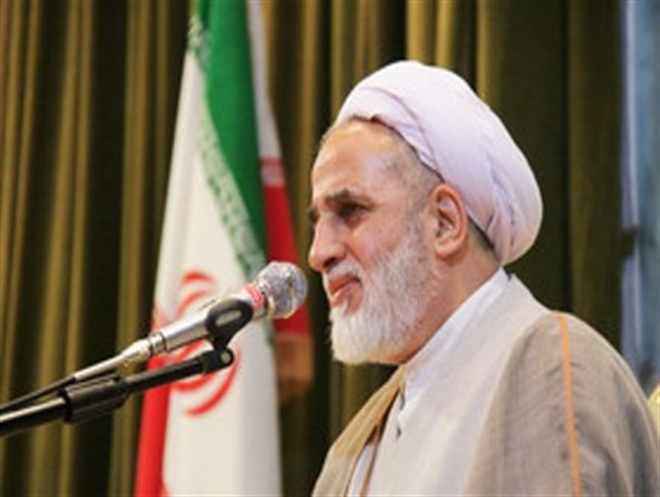 اقامه و احیای دین اسلام از مهمترین برکات انقلاب اسلامی است