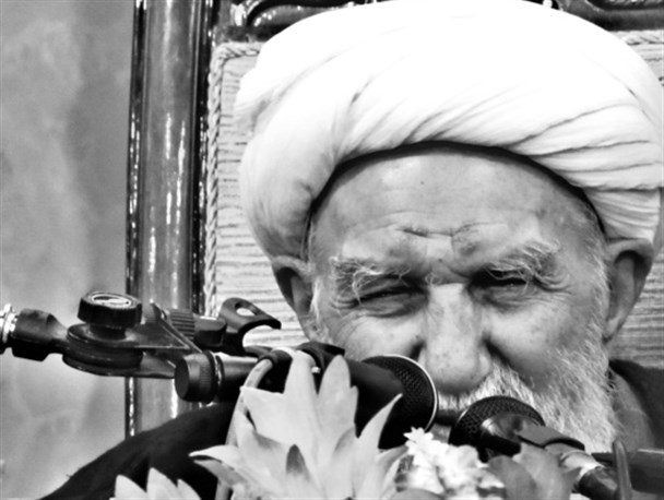 دل را باید تنها به دلبر سپرد/ نماز ماه ذی القعده فراموش نشود