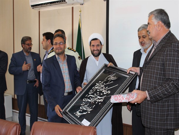 آیین تودیع و معارفه روسای اوقاف رشتخوار برگزار شد