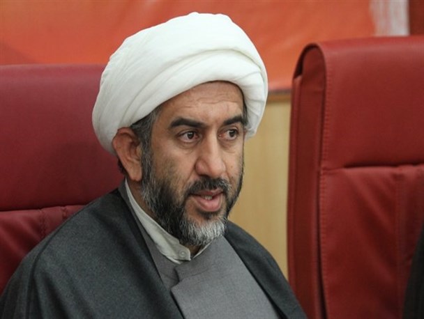 هنوز معتقدم شهردار اهواز باید استعفا دهد/ شهرداری اهواز با بودجه ۲۰۰میلیاردی خدمات شهری چه کرده است؟