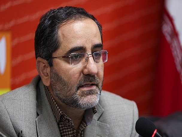 جنگ اقتصادی از ابتدای انقلاب با بلوکه کردن سرمایه ها علیه ایران آغاز شد/ اقتصاد مقاومتی خاص گروه اقتصاددانان نیست
