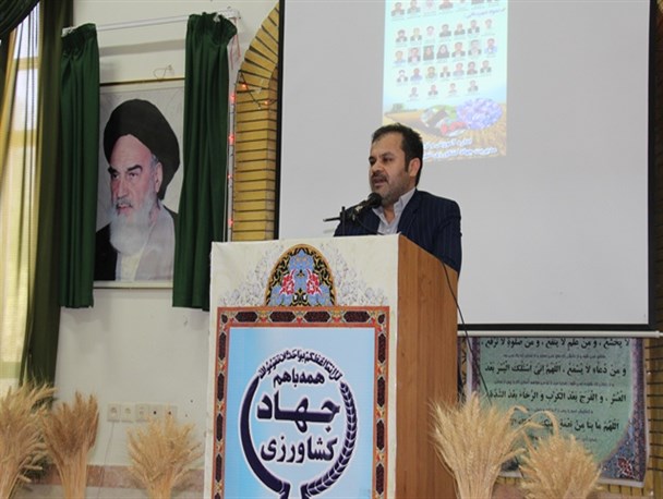 اجرای آبیاری تحت فشار با اعتباری بالغ بر 12 میلیارد تومان