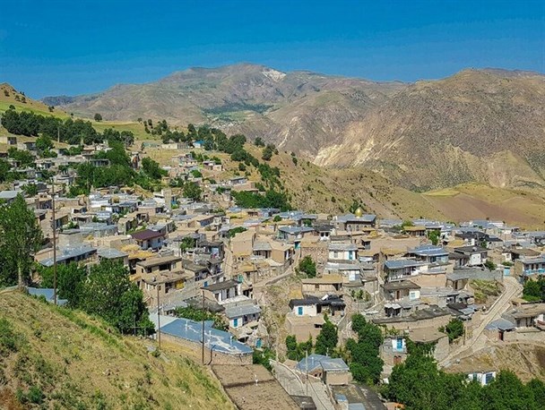 روستاهای ایوان در انتظار توسعه زیرساخت ها