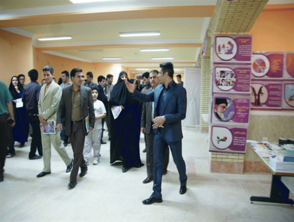 نمایشگاه پیوند آسمانی به مناسبت هفته ازدواج
