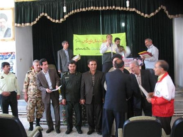 مراسم تجلیل از رزمندگان پیشکسوت دوران دفاع مقدس در اسلام آباد غرب برگزار شد