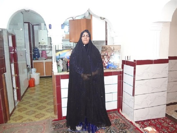 دشمنان بدانند،شیرزنان وشیرمردان ایرانی اجازه نمی دهندکشورشان درمقابل دشمنان کمرخم کند