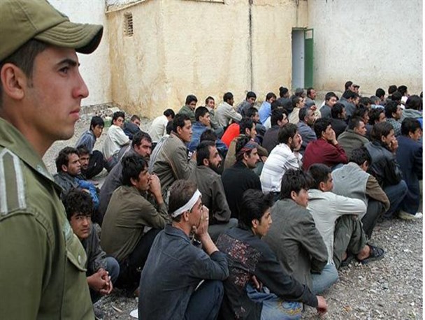 دستگیری ١٠٠ مهاجر افغان در شش ماه سال جاری در شهرستان دنا