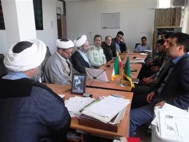 برپایی جلسه هماهنگی مسیر شادی جشن عید غدیر خم در اردل/ مسیر جشن بزرگ عید غدیر فردا از امامزاده عزیز(ع) تا مسجد حضرت ابالفضل(ع)خواهد بود