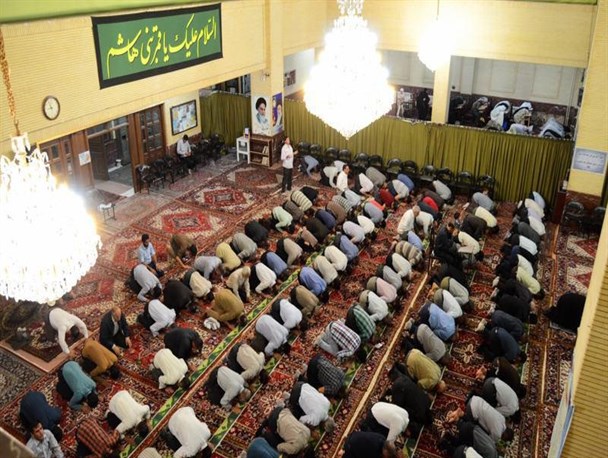 مسجدی که بر کافی شاپ‌‌ها فائق آمد