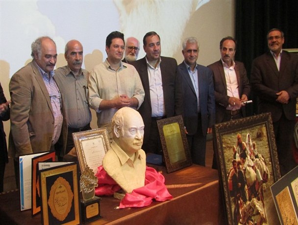 حواشی و گزارش تصویری مراسم تجلیل از " محمدرضا عبدالملکیان"  شاعر سرشناس کشور