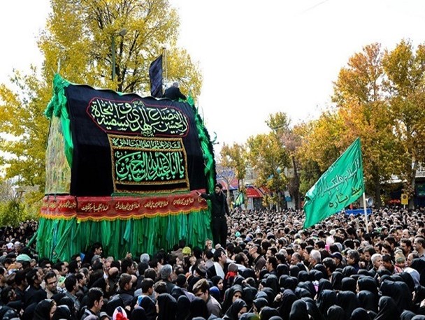 روایتی دیگر از عاشورا/نخل‌گردانی آیینی با قدمت ۴۰۰ سال در خمین