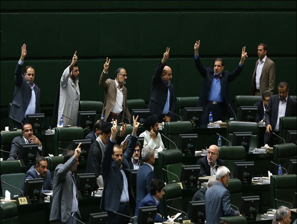 مواضع بهارستان‌نشینان کرمانشاهی در مورد «شفافیت آرا» / مطالبه یک حق از وکلای ملت