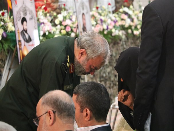 درد و دل مادر شهید با فرمانده