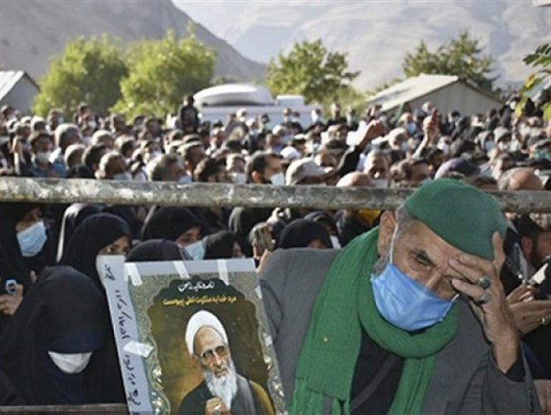 سونامی عشق در سوگ خورشید/علامه حسن‌زاده آملی الگویی ماندگار برای تمام نسل‌ها