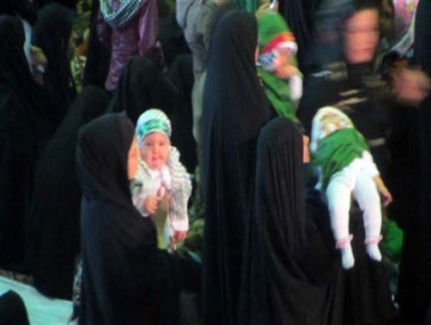 همنوایی شیرخوارگان سمنانی با طفل شش ماهه دشت کربلا