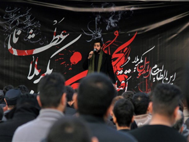 تجمع بزرگ عاشورائیان در میدان نبوت کرج برگزار می شود