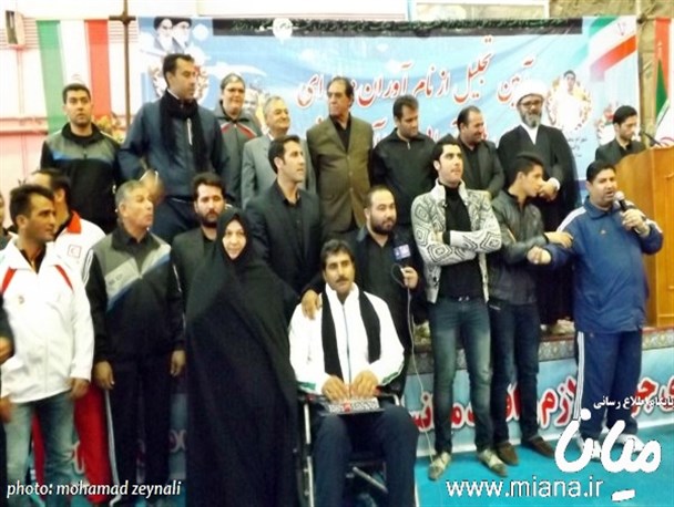همایش بزرگ پیاده روی خانوادگی در شهر میانه/ تصویری