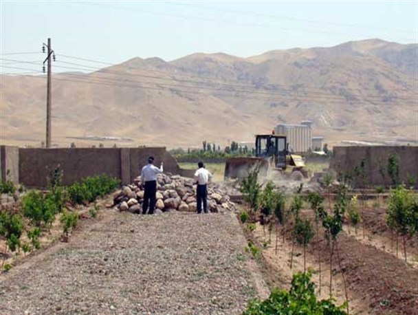 صدور حکم قلع و قمع تغییر کاربری اراضی در شهرستان ورزقان
