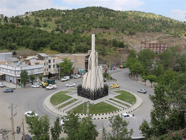 المان بمباران شیمیایی سردشت تنها فضا را اشغال کرده است