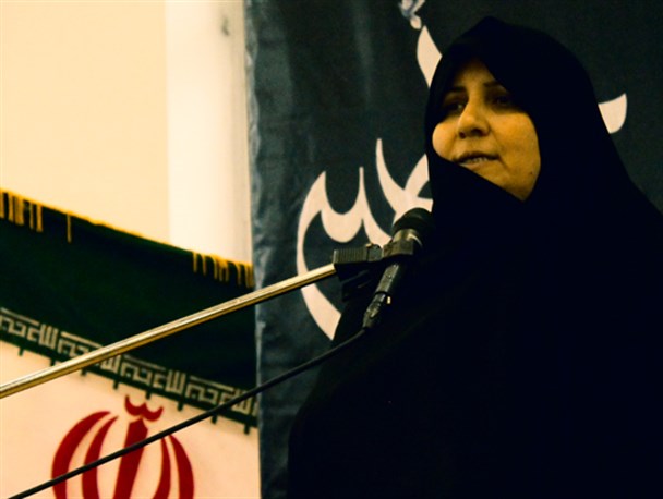 خبر شهادت برادرم را از رادیو شنیدیم/ مادرم فهمید محمدحسین زیر تانک رفته است+صوت