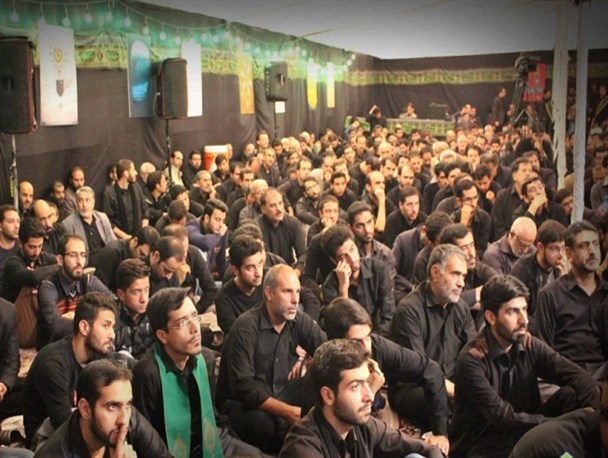 دنیادوستی موجب دوری از امام زمان می‌شود