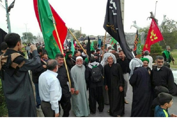 کاروان پیاده‌روی اربعین حسینی از شهر ملاثانی عازم کربلا شد