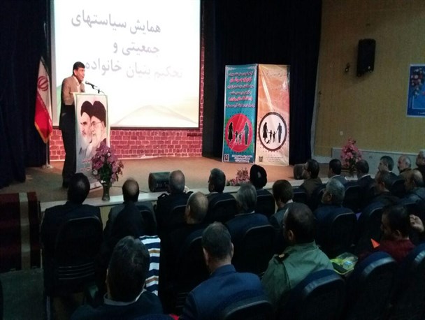نماینده بستان آباد خواستار هماهنگی بیشتر دستگاه ها در خدمت رسانی به مناطق روستایی شد