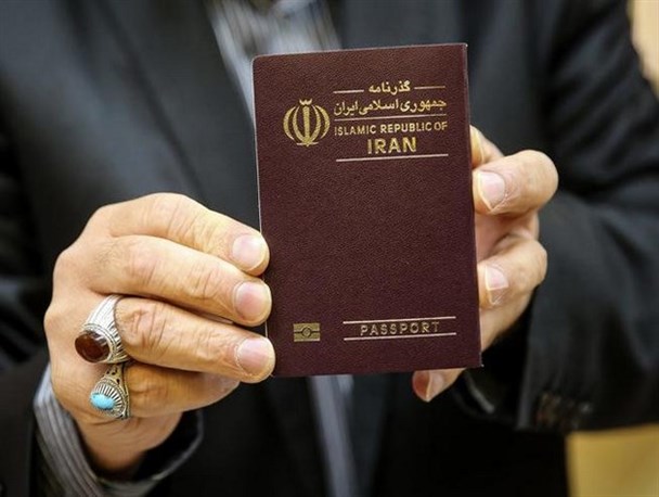 ثبت ۵۰ هزار تقاضای صدور گذرنامه در مهرماه ۹۵/ ویزای انفرادی برای پیاده‌روی اربعین صادر می‌شود