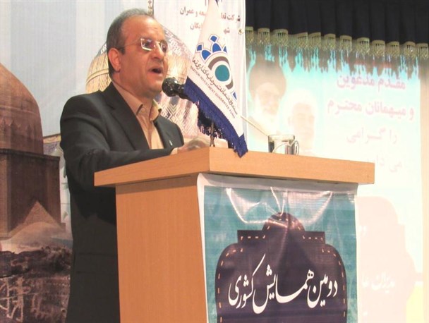 بانک مکلف است امسال تسهیلات به مددجویان پرداخت کند