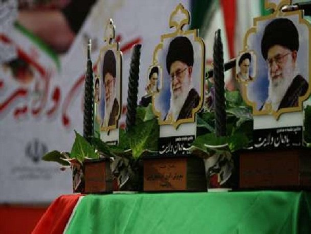 شاعر دلیجانی رتبه برتر جشنواره سراسری «یادمان ولایت» کسب کرد