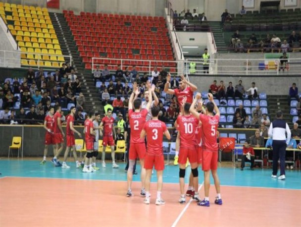 تلاش نمایندگان ارومیه در لیگ برتر والیبال برای جدایی از قعر جدول