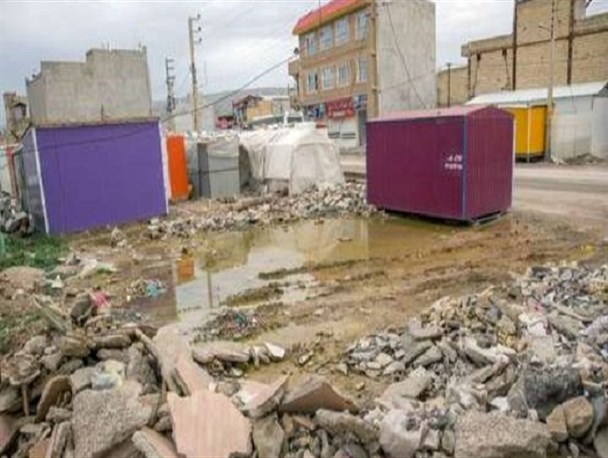 جمع‌آوری ۸۰ درصد کانکس‌ها از سطح شهر سرپلذهاب