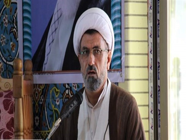 توزیع 100 هزار بسته معیشتی بین خانواده‌های نیازمند در نهضت کمک مؤمنانه