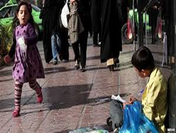 فقر و نداری،سهم "مرتضی" از چراغ قرمزهای بی هدف/ تازیانه بی رحم کار بر اندام لطیف کودکان