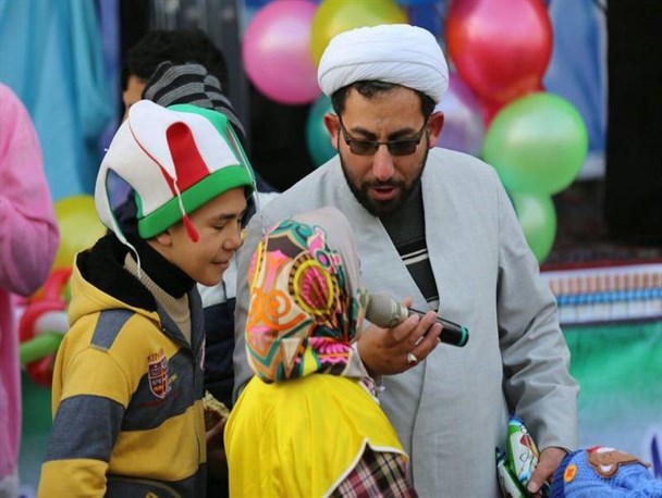 «عمو روحانی» بچه‌ها را بشناسید +عکس